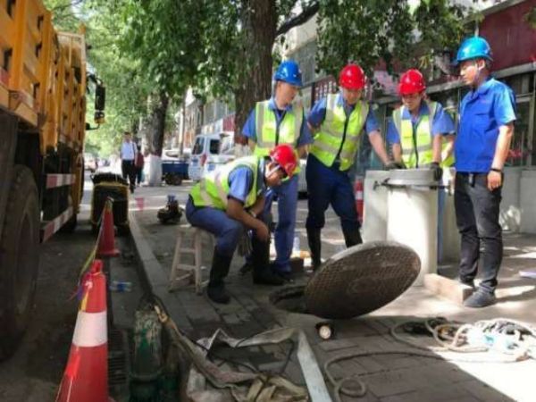 肇庆高要疏通阳台地漏（阳台地漏水泥堵了疏通窍门）